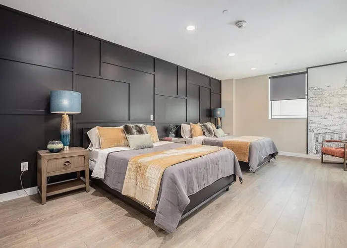 Private Room With Kitchen & Bath 4